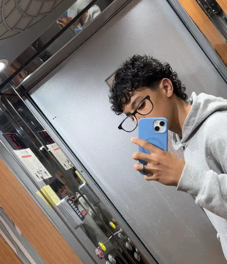 Ayman - Discord Moderator